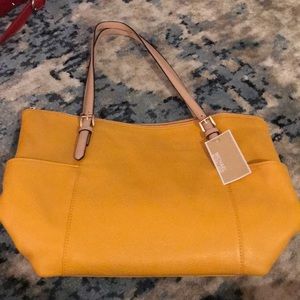 NWT!!! Yellow Michael Kors purse